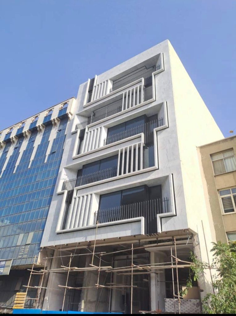 خرید مستقیم اجزای کرتین وال شامل لامل، کلیپس و گسکت از کارخانه
