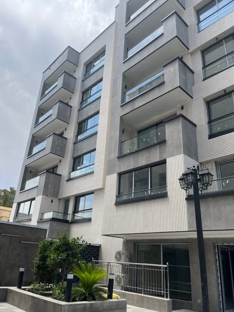 مزایای فنی هندریل شیشه‌ای مدرن